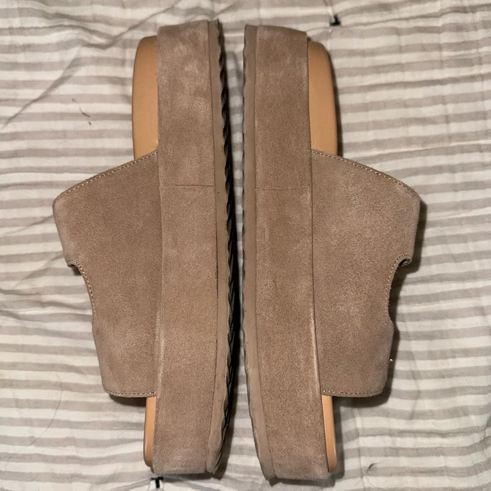 Steve Madden - Women’s Platform Sandals (Beige)